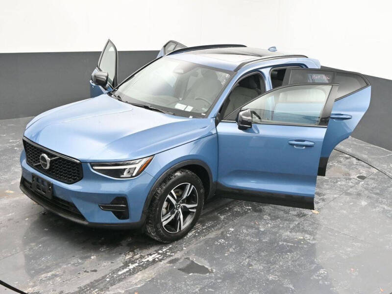 2024 Volvo XC40