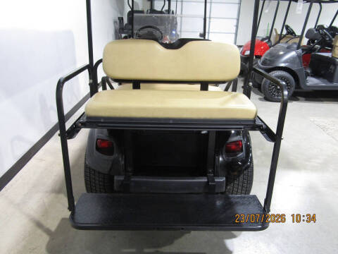 2019 Cushman Shuttle 6