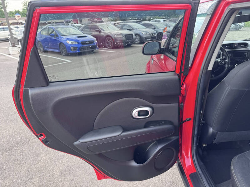 2015 Kia Soul +
