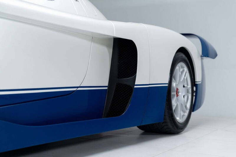 2005 Maserati MC12