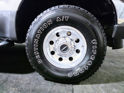 2004 Ford Excursion XLT