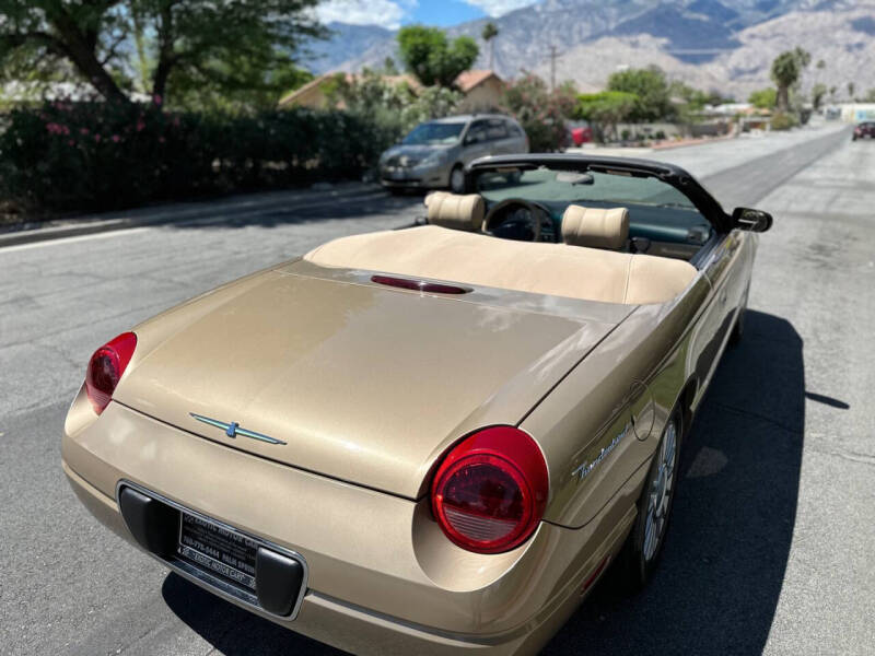 2005 Ford Thunderbird Deluxe