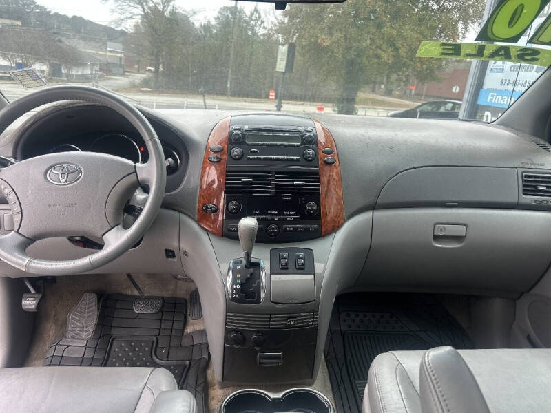 2010 Toyota Sienna XLE Limited