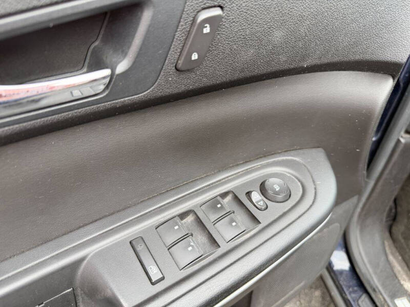 2011 GMC Acadia SLE