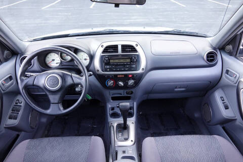 2003 Toyota RAV4