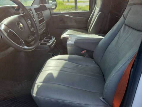 2015 Chevrolet Express 2500