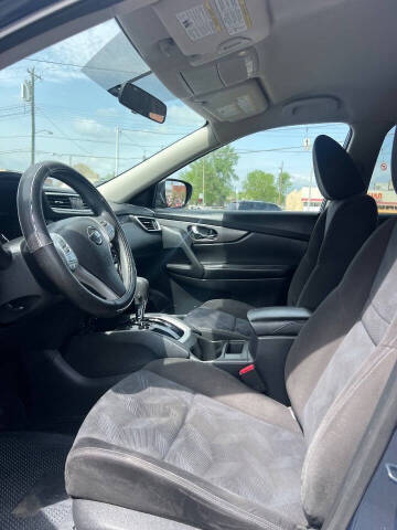 2015 Nissan Rogue S