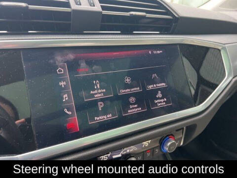 2020 Audi Q3 quattro S line Prem Plus 45 TFSI