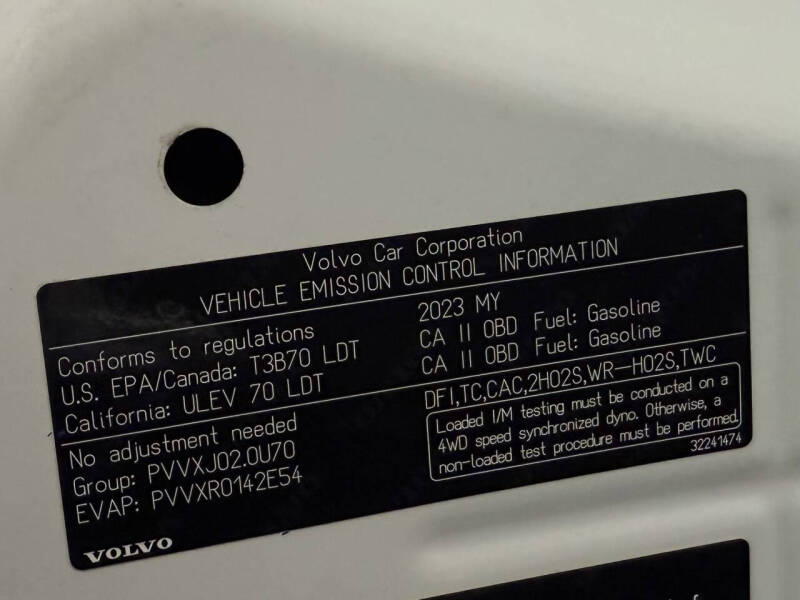 2023 Volvo XC60 B5 Core