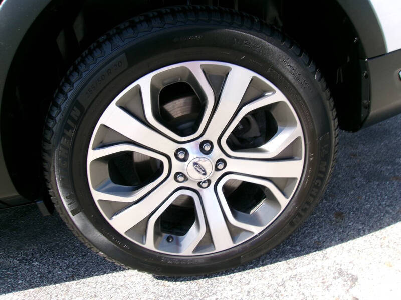 2019 Ford Explorer Platinum