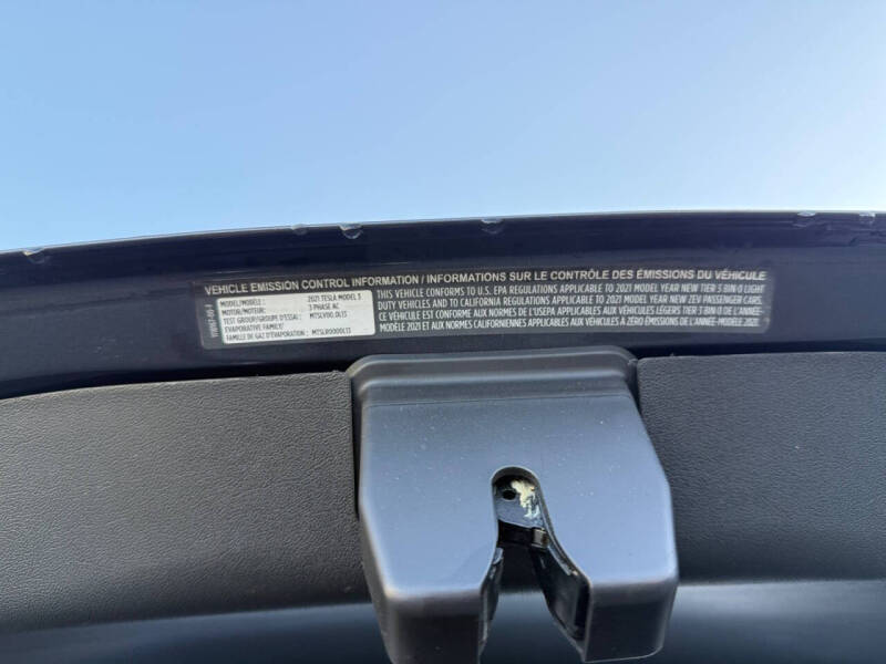 2021 Tesla Model 3 Standard Range Plus