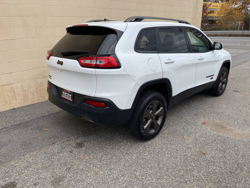 2016 Jeep Cherokee 75th Anniversary photo 8