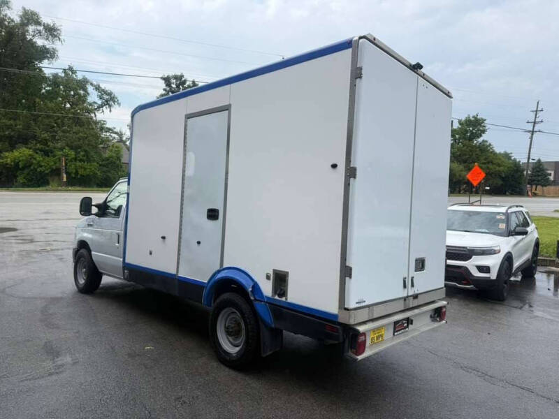 2024 Ford E-Series