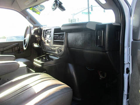 2018 Chevrolet Express 2500