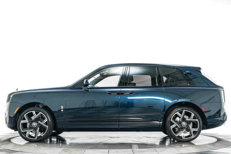 2025 Rolls-Royce Black Badge Cullinan