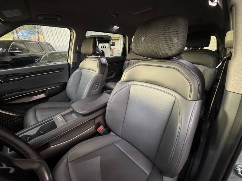 2024 Kia EV9 Light Long Range