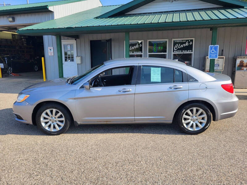2013 Chrysler 200 Touring