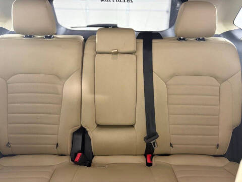 2023 Ford Edge SE