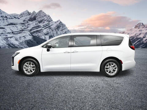 2027 Chrysler Pacifica Select