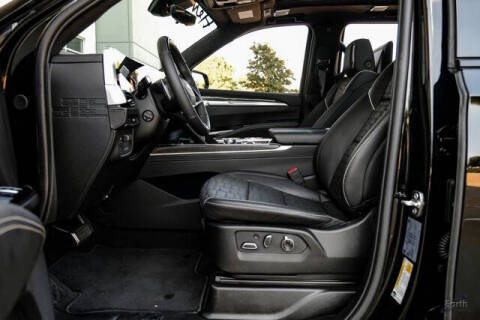 2025 Cadillac Escalade-V