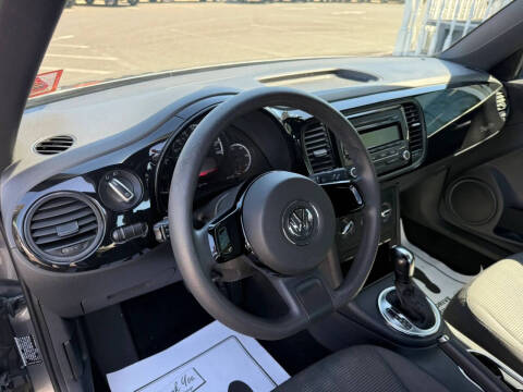 2013 Volkswagen Beetle 2.5L Entry PZEV