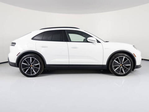 2024 Porsche Macan 4 Electric