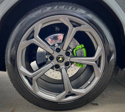 2022 Lamborghini Urus