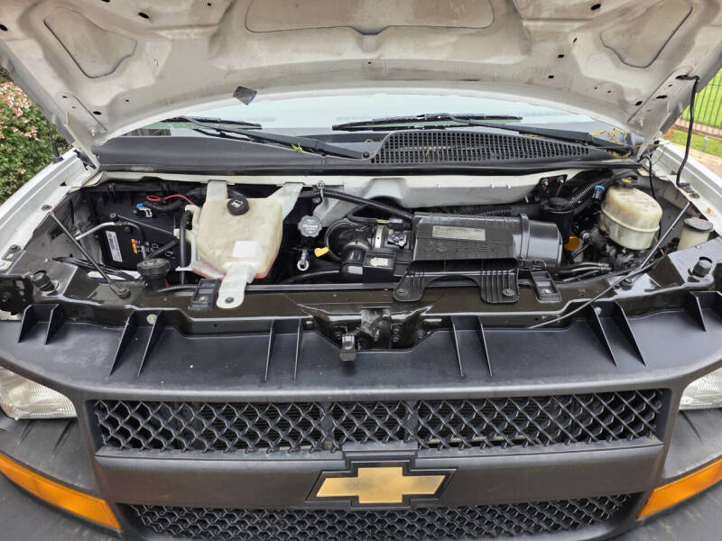 2016 Chevrolet Express 2500