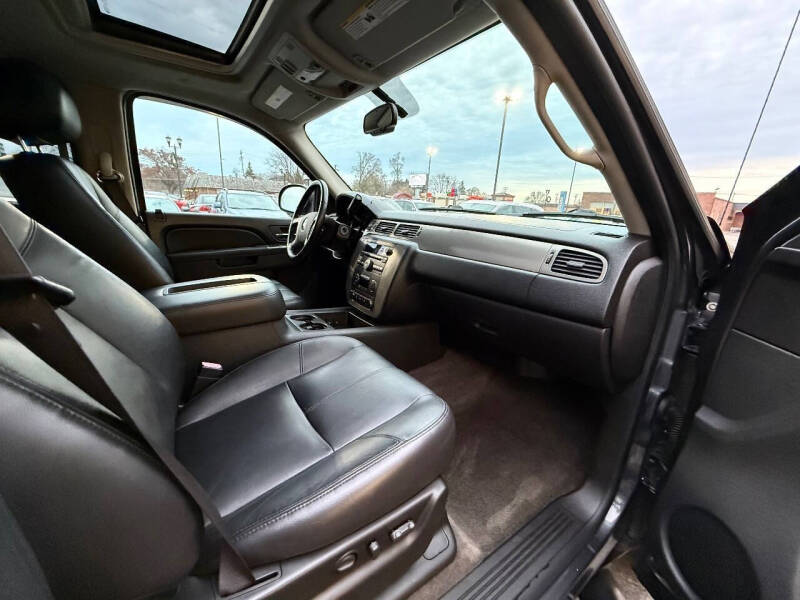 2010 Chevrolet Avalanche LT