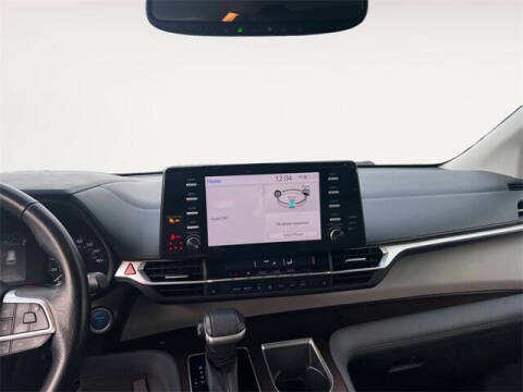 2021 Toyota Sienna XLE 7-Passenger