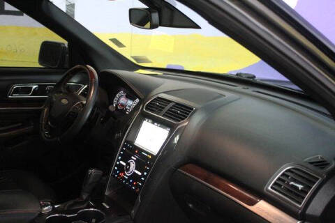 2018 Ford Explorer Platinum