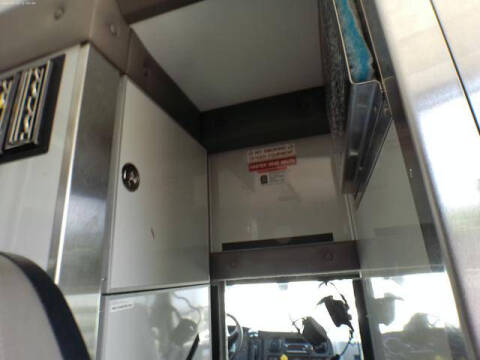 2015 Freightliner M2 106
