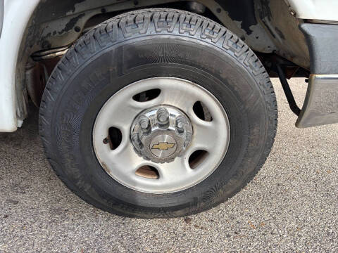 2003 Chevrolet Express 3500 LS