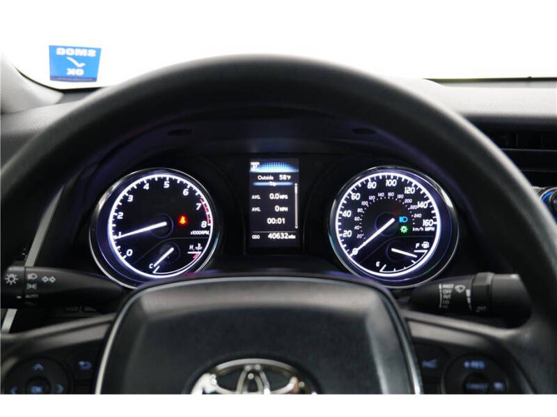 2018 Toyota Camry LE