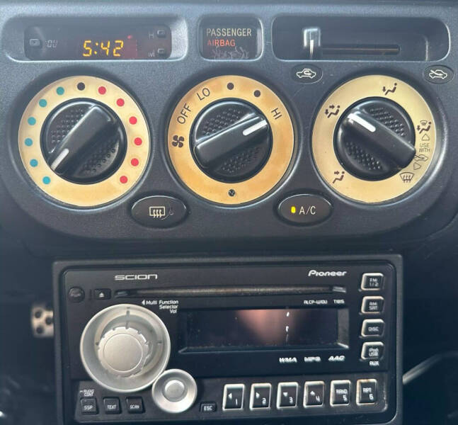 2000 Toyota MR2 Spyder