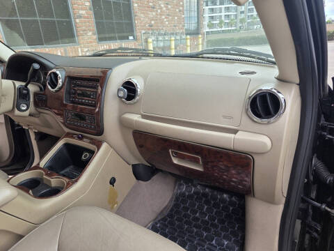 2005 Ford Expedition Eddie Bauer