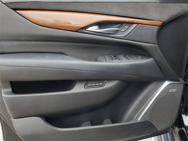 2017 Cadillac Escalade Premium Luxury