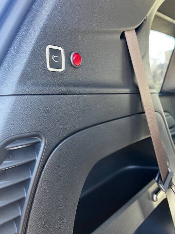 2024 Chrysler Pacifica Touring