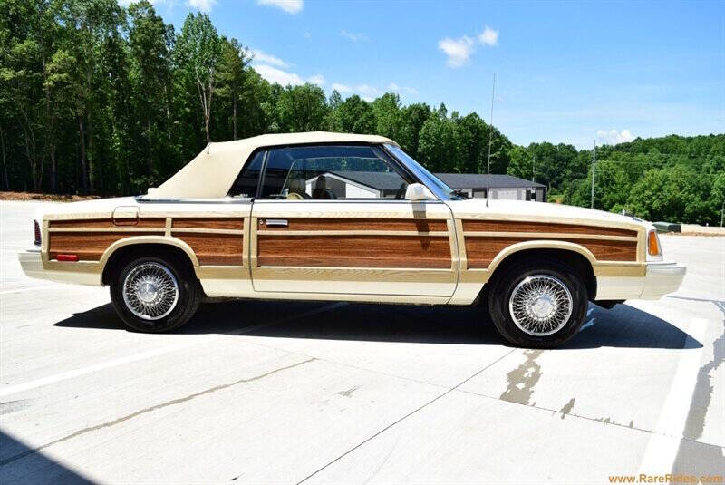 1986 Chrysler Le Baron Mark Cross Town and Country