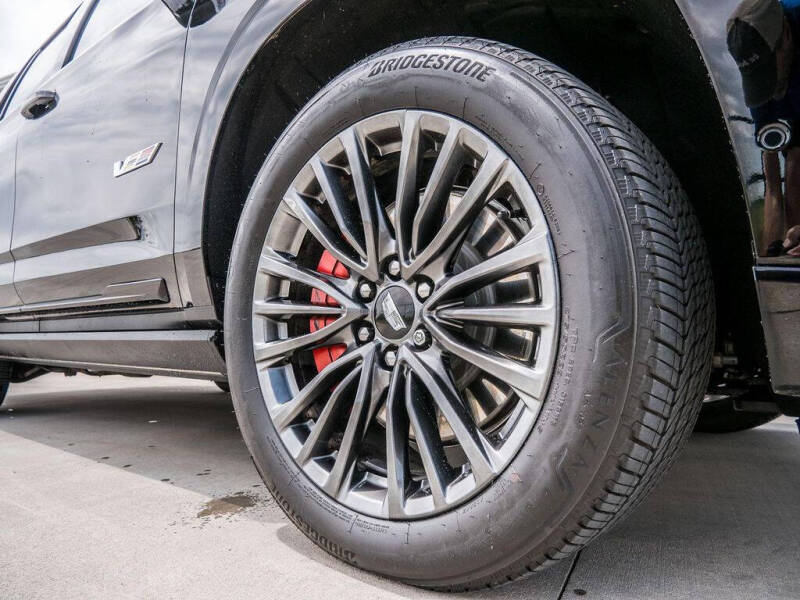 2023 Cadillac Escalade-V