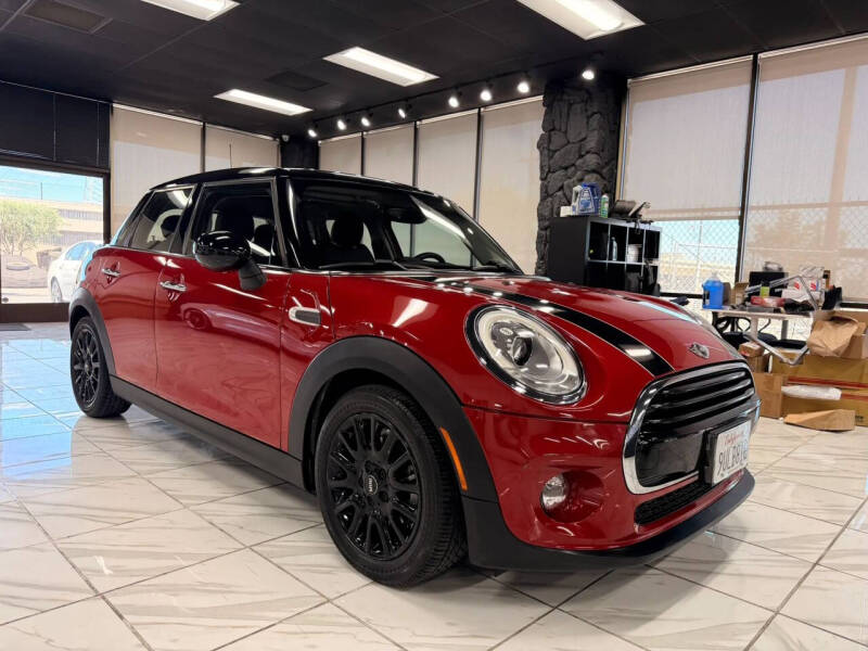 2017 MINI Hardtop 4 Door Cooper