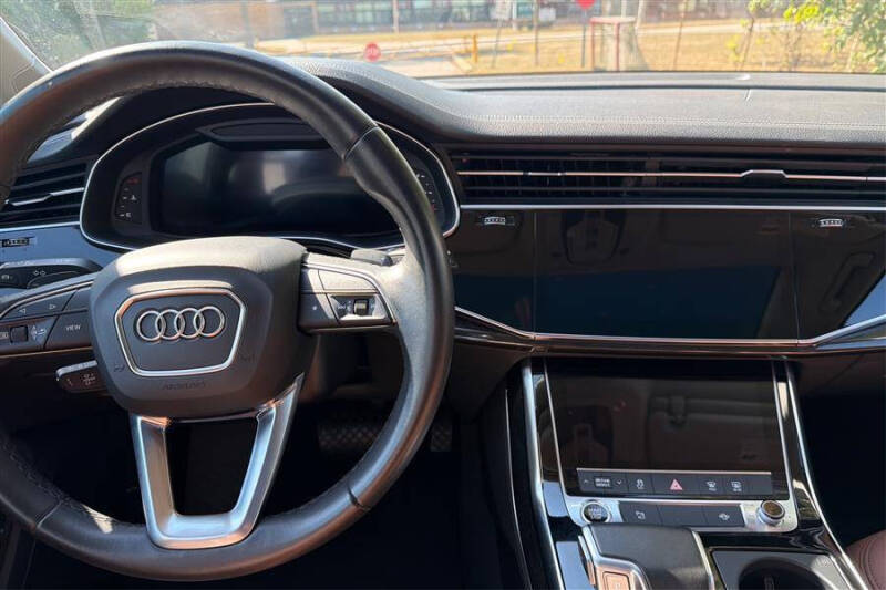 2024 Audi Q7 quattro Premium Plus 45 TFSI