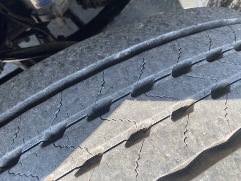 2006 Freightliner M2 106