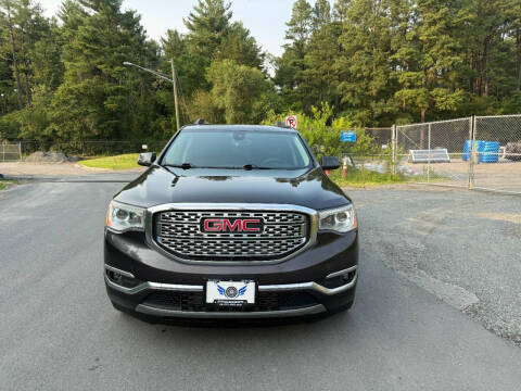 2017 GMC Acadia Denali