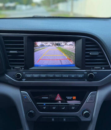 2018 Hyundai Elantra