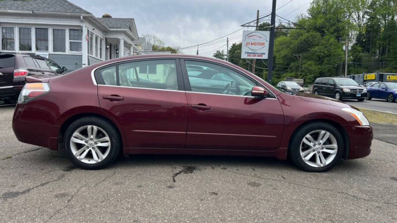 2012 Nissan Altima 3.5 SR
