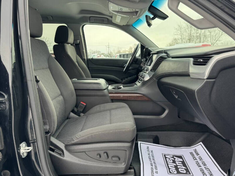 2017 GMC Yukon XL SLE