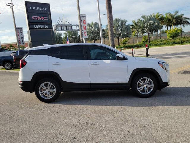 2024 GMC Terrain SLE