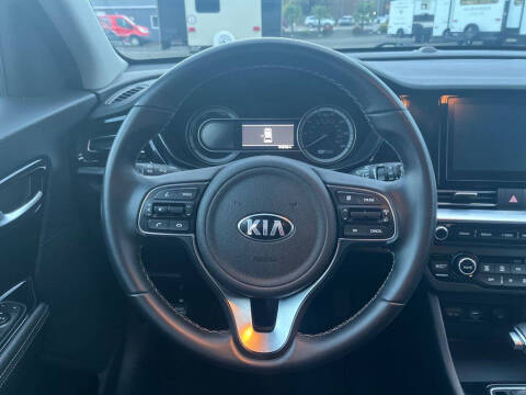 2020 Kia Niro LXS