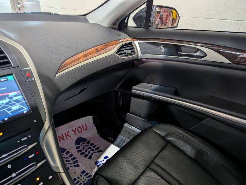 2014 Lincoln MKZ